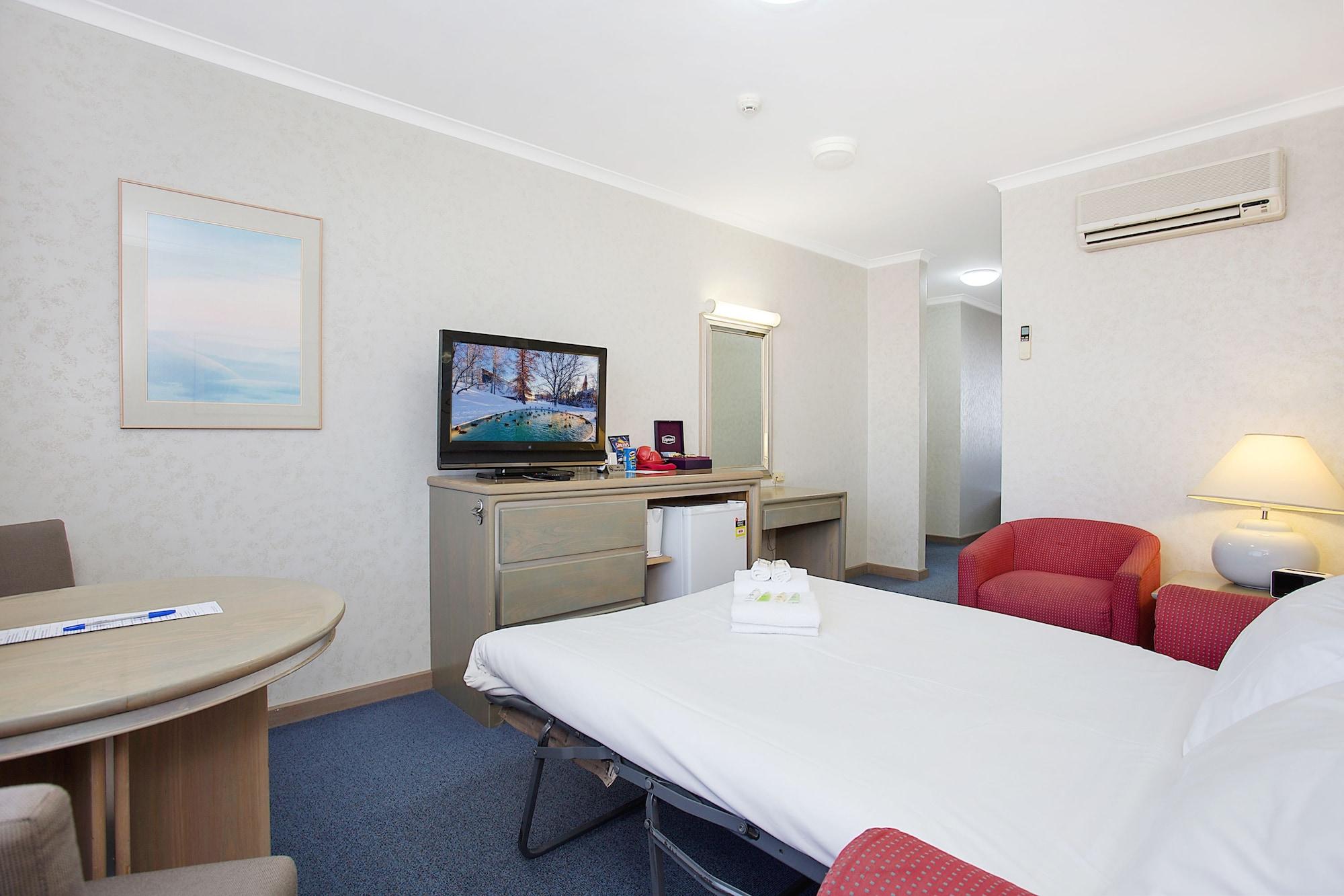 Mid City Motel Warrnambool Exterior photo