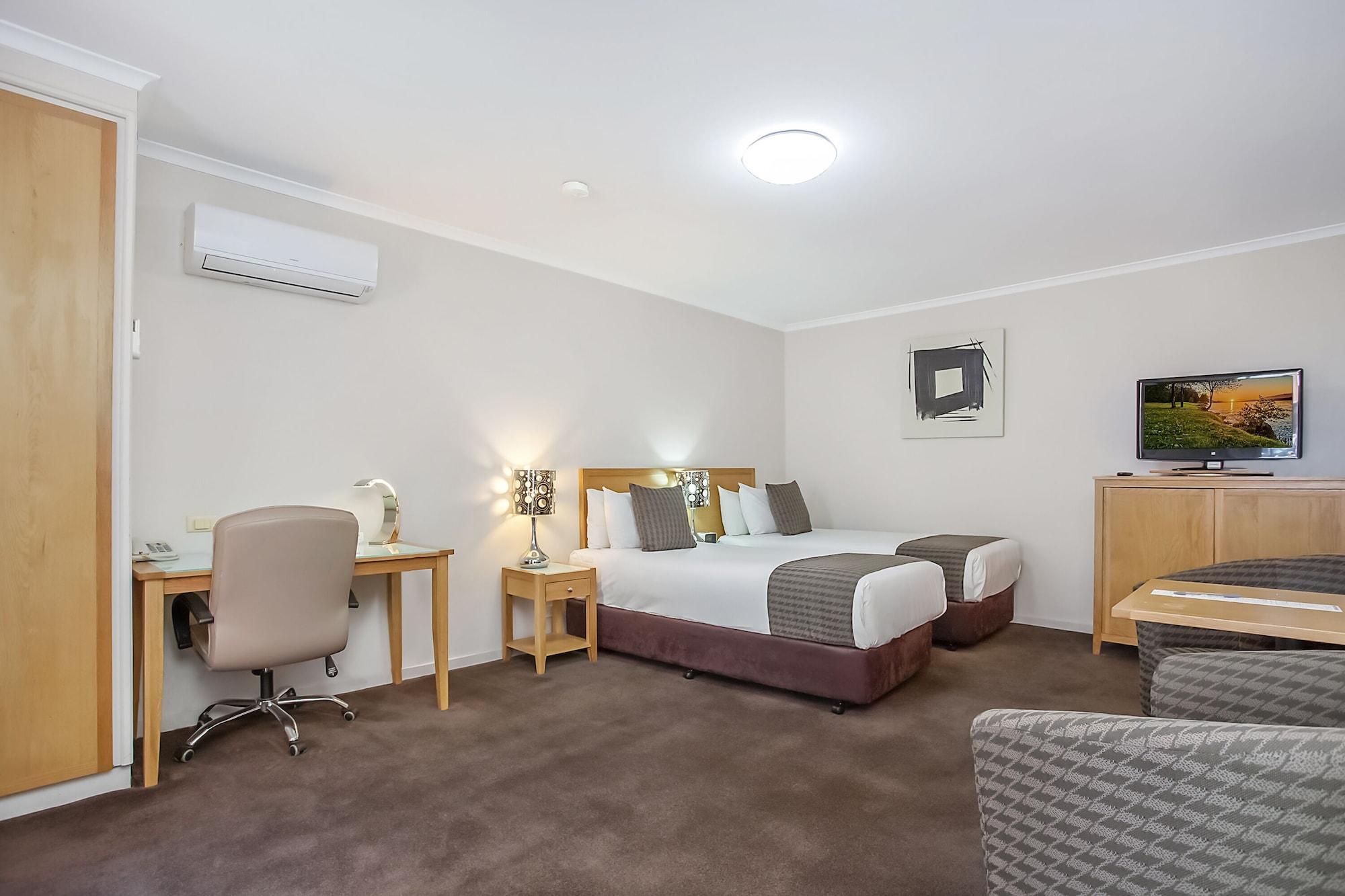 Mid City Motel Warrnambool Exterior photo