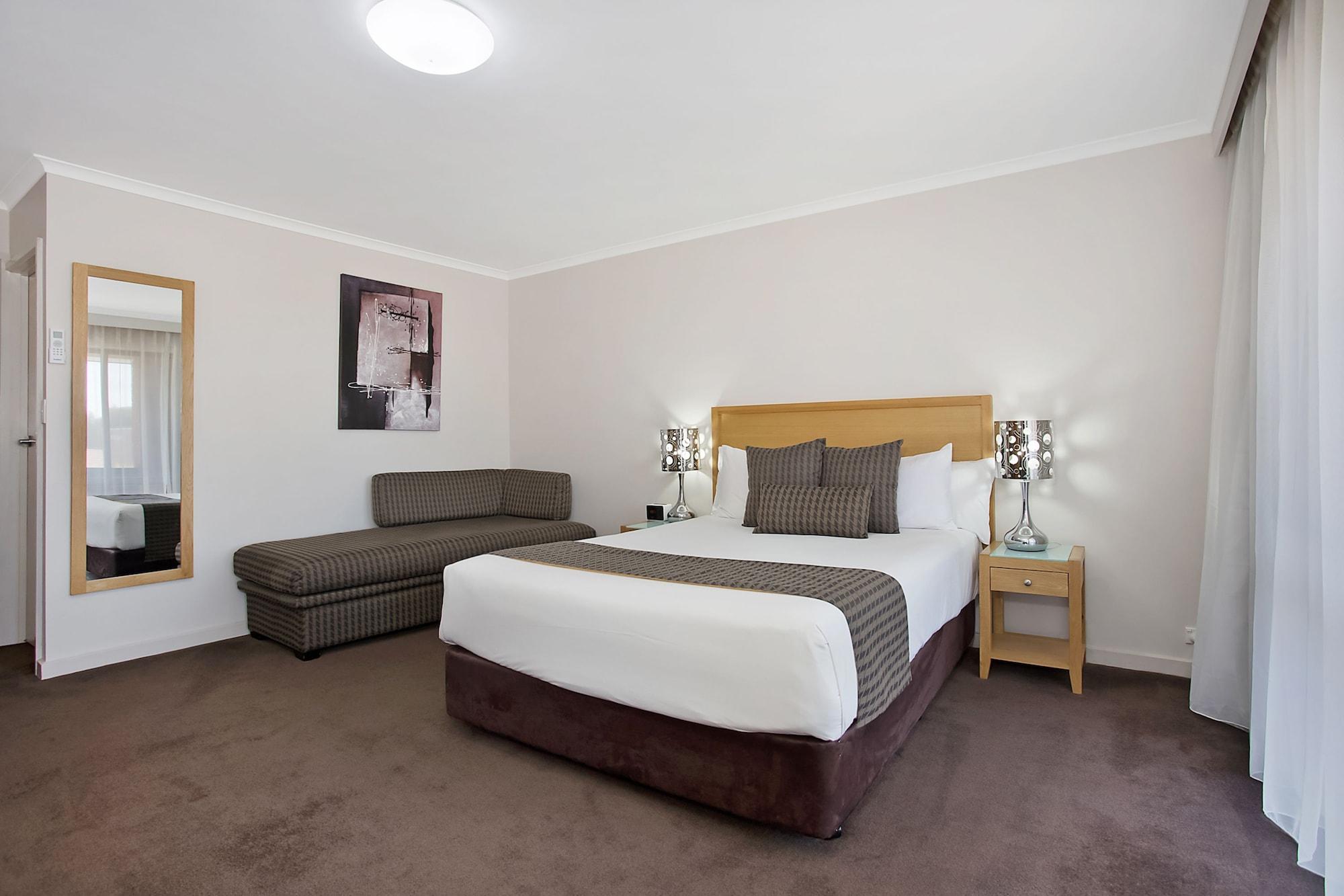 Mid City Motel Warrnambool Exterior photo
