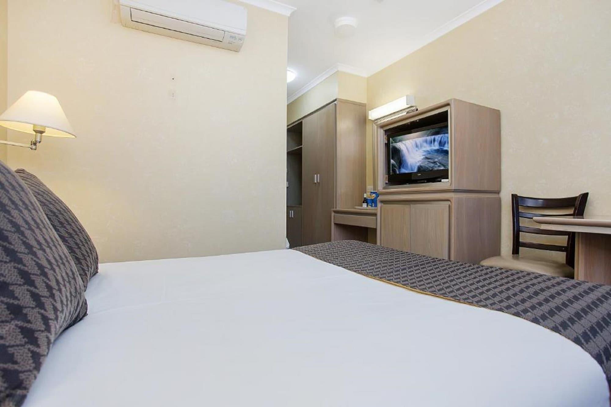 Mid City Motel Warrnambool Exterior photo