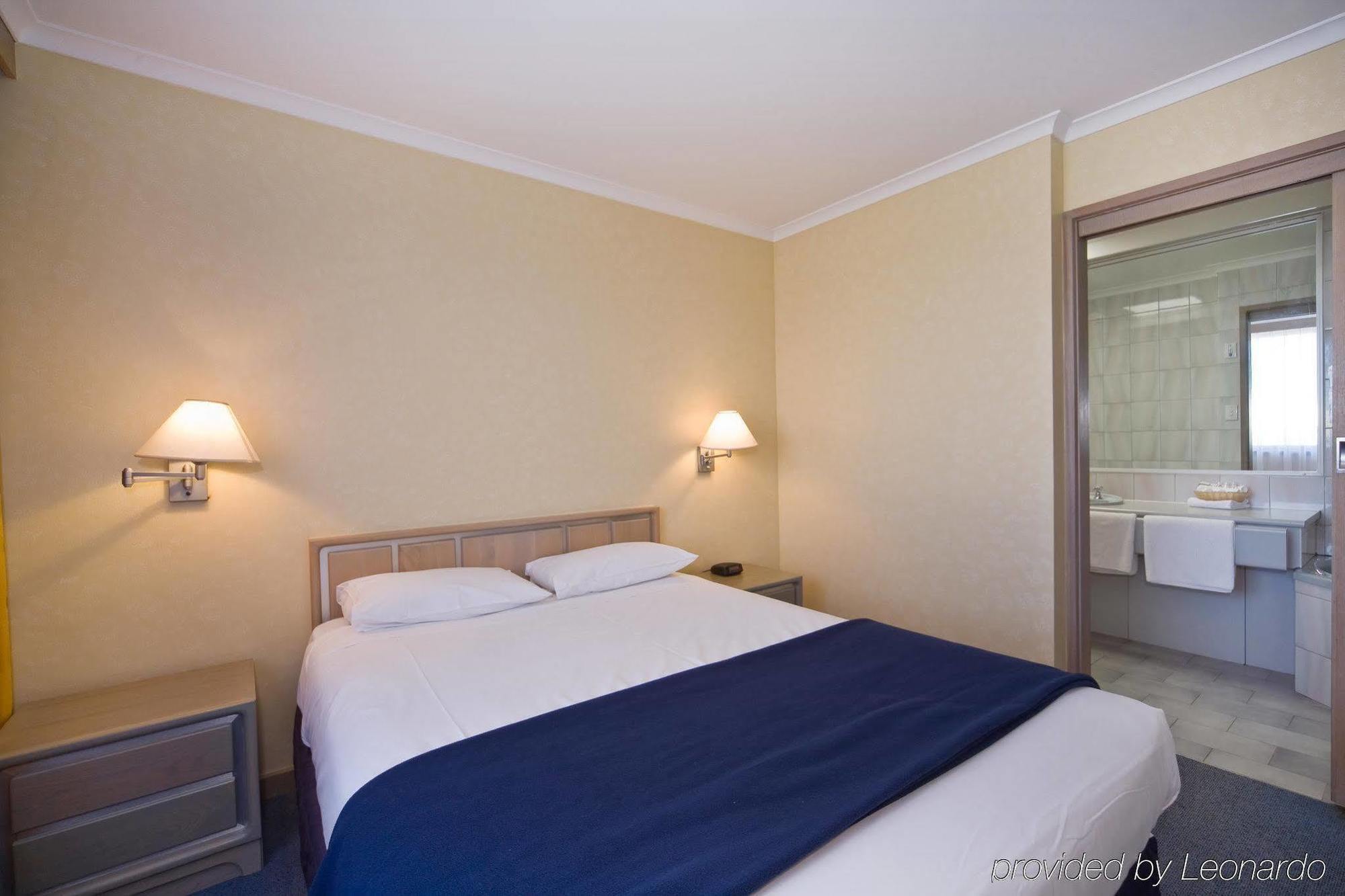 Mid City Motel Warrnambool Exterior photo